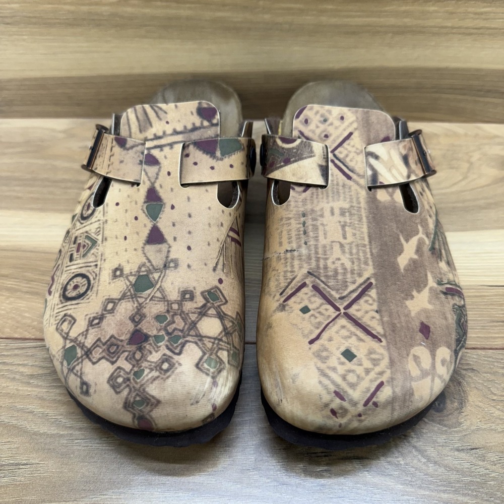 Birkenstock Beige Patterned Clogs